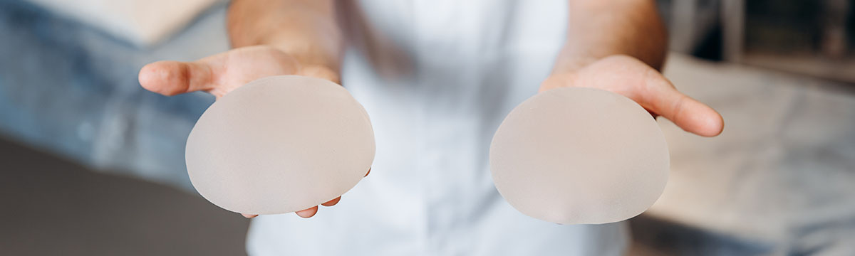 Implantes mam&aacute;rios na reconstru&ccedil;&atilde;o: tipos, escolha e seguran&ccedil;a